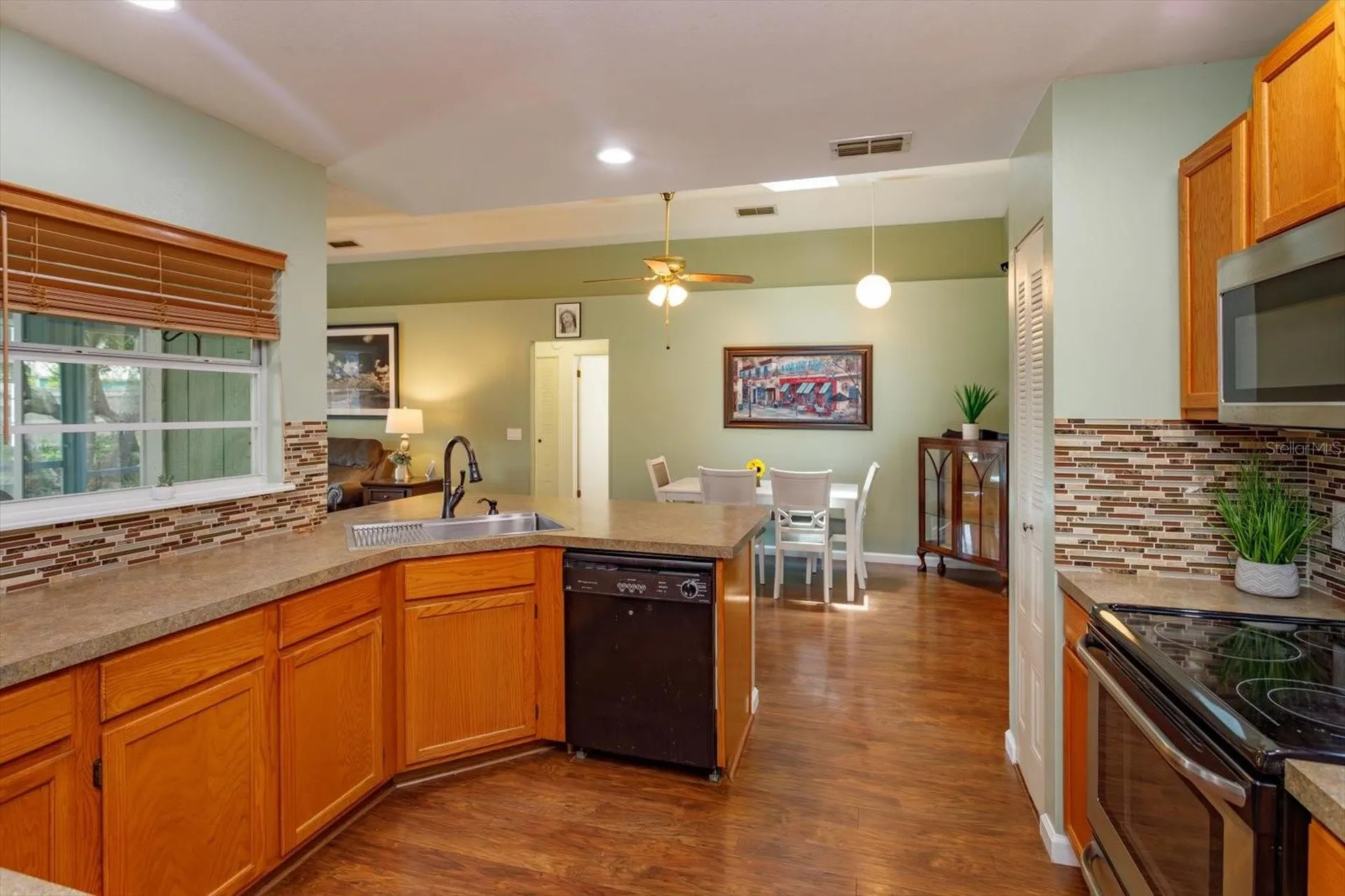 1451 Quintara Avenue Deltona FL 32738