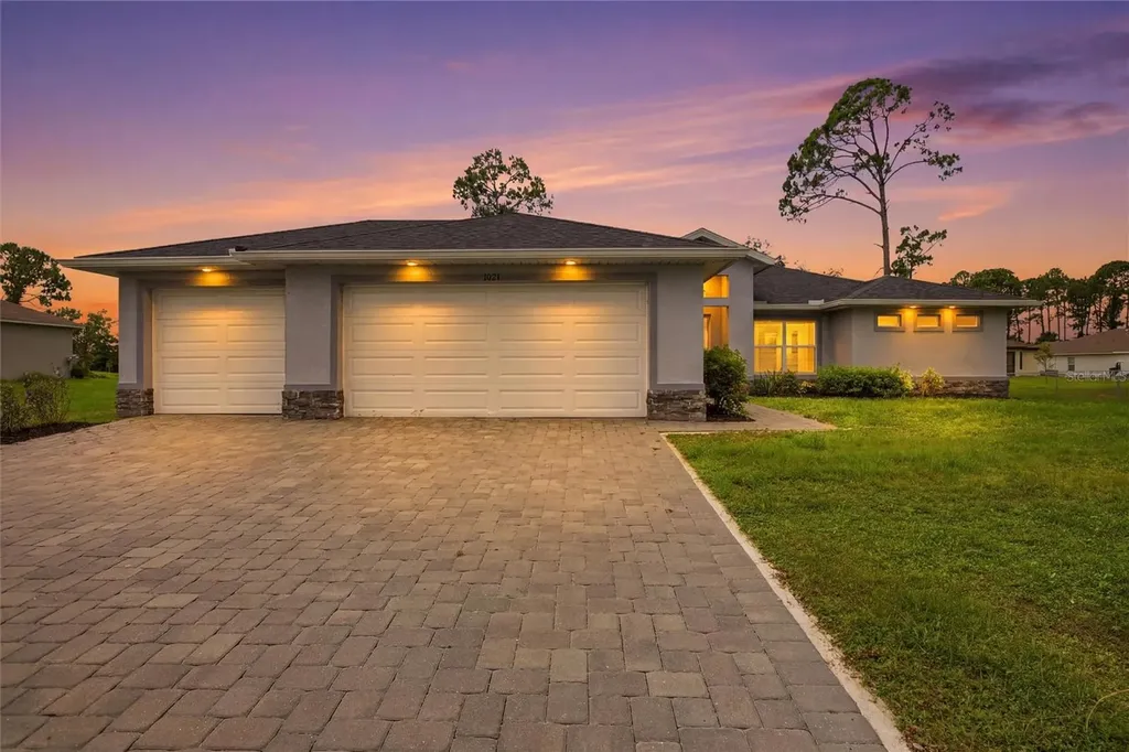 1024 NE 33rd Lane Cape Coral FL 33909