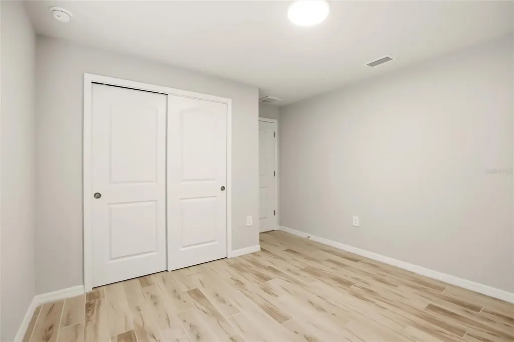1024 NE 33rd Lane Cape Coral FL 33909