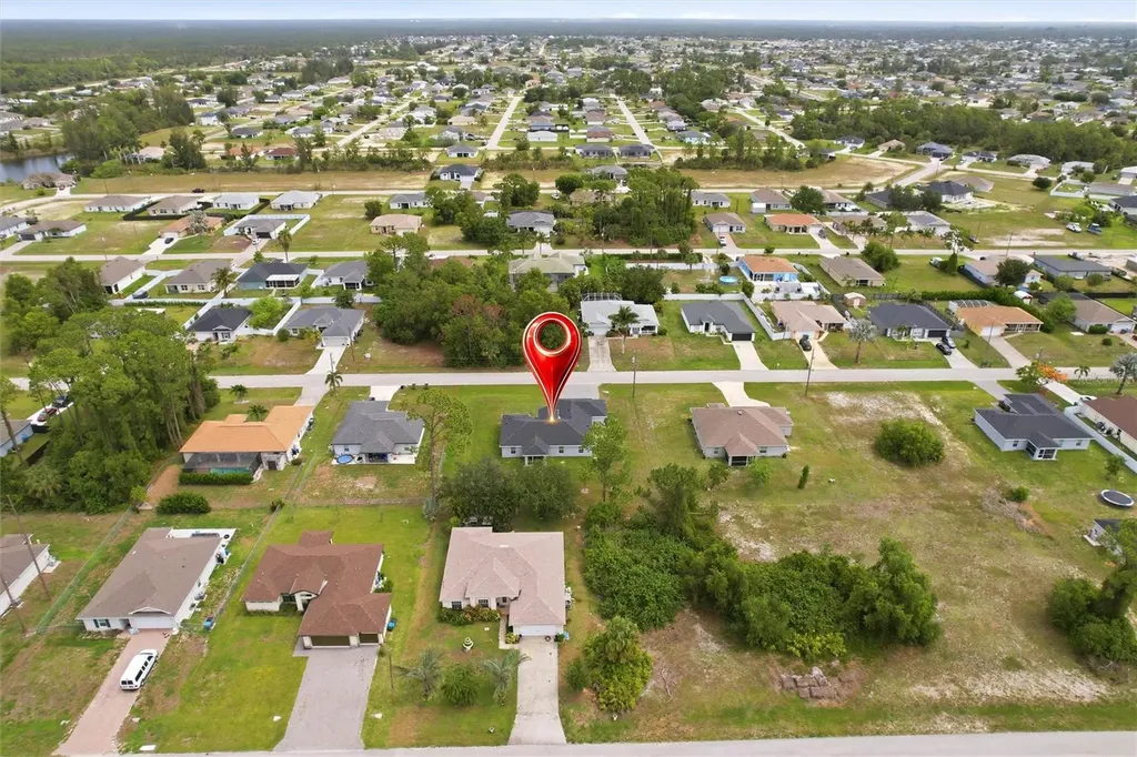 1024 NE 33rd Lane Cape Coral FL 33909