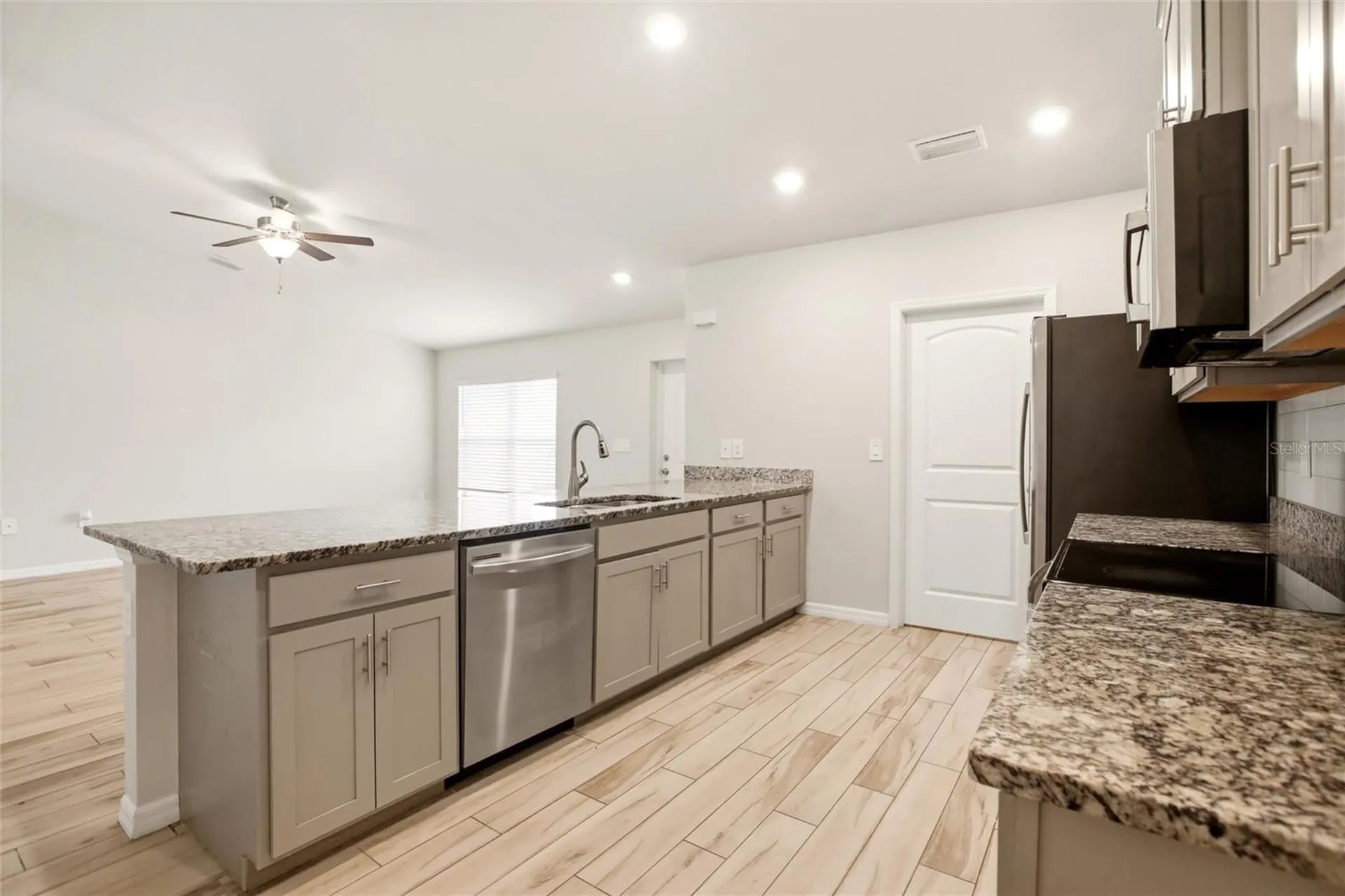 1024 NE 33rd Lane Cape Coral FL 33909