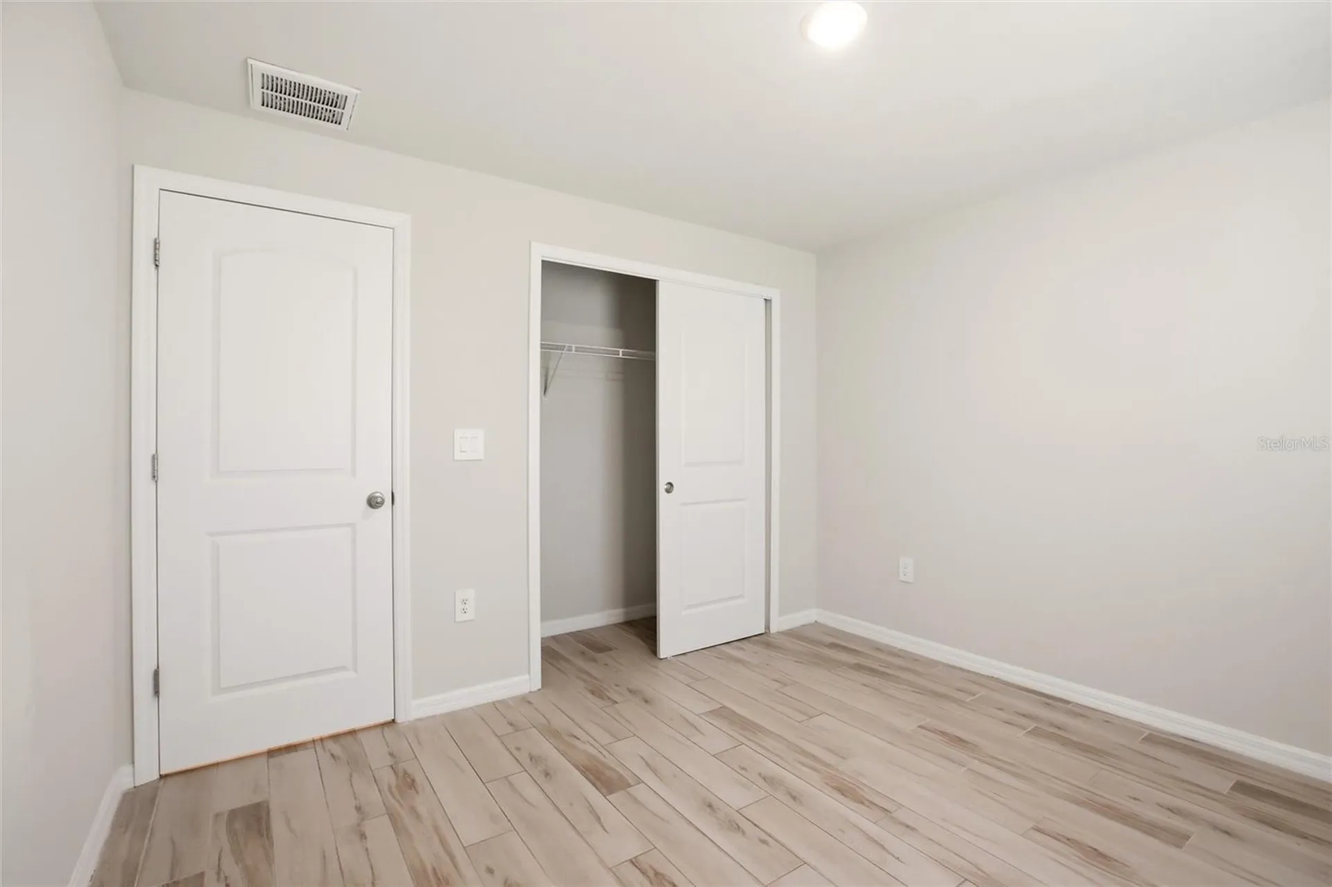 1024 NE 33rd Lane Cape Coral FL 33909