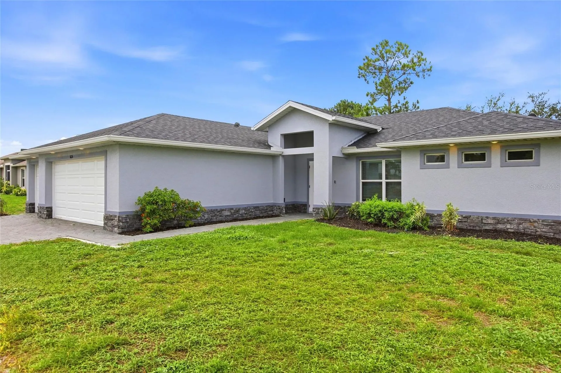 1024 NE 33rd Lane Cape Coral FL 33909