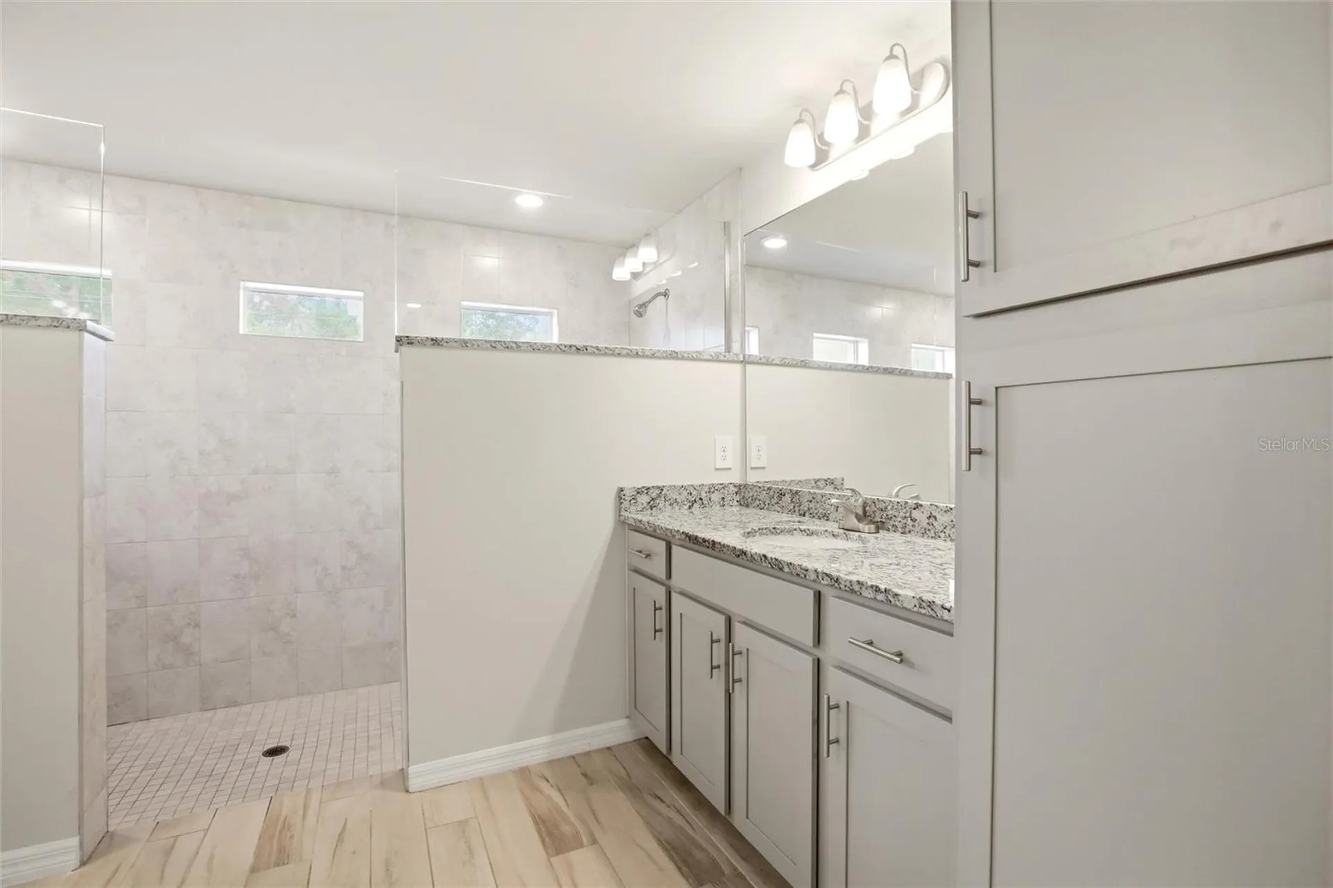 1024 NE 33rd Lane Cape Coral FL 33909
