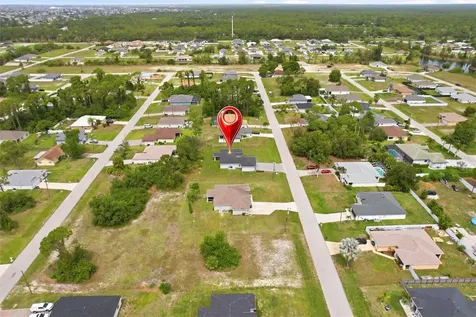 1024 NE 33rd Lane Cape Coral FL 33909