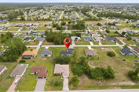 1024 NE 33rd Lane Cape Coral FL 33909