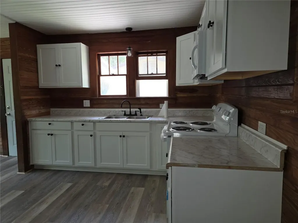 11280 NE Highway 314 Silver Springs FL 34488