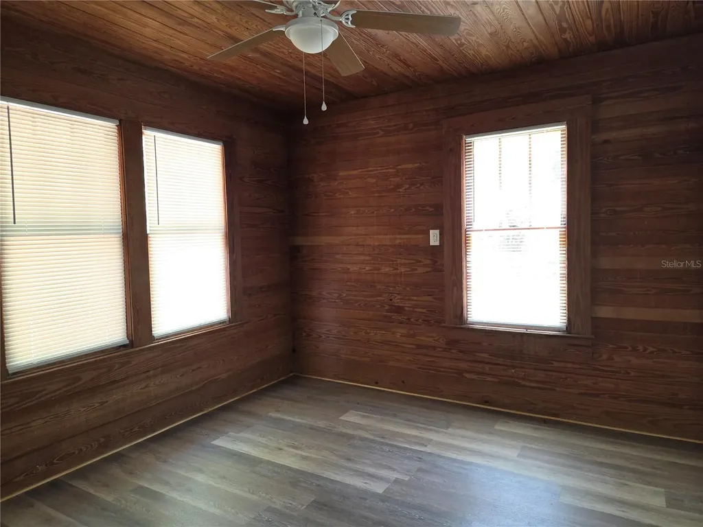 11280 NE Highway 314 Silver Springs FL 34488