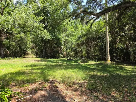 11280 NE Highway 314 Silver Springs FL 34488