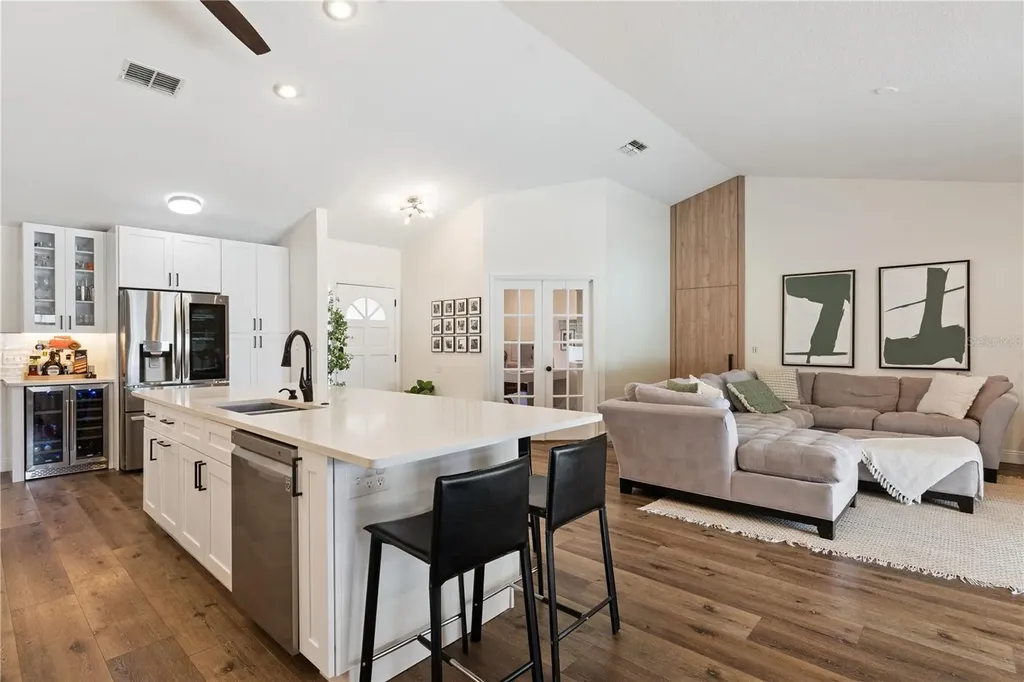 400 S Cumberland Avenue Ocoee FL 34761