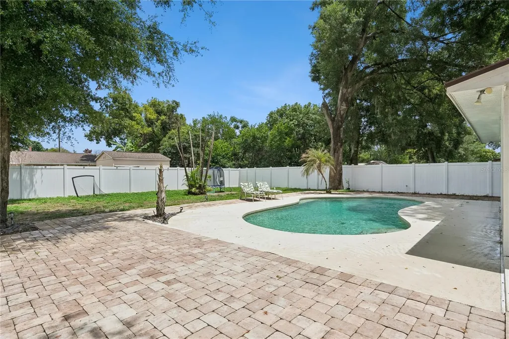 400 S Cumberland Avenue Ocoee FL 34761