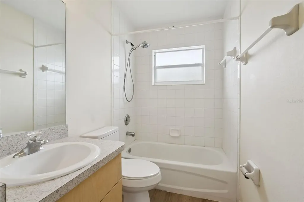 11726 Huggins Street Leesburg FL 34788