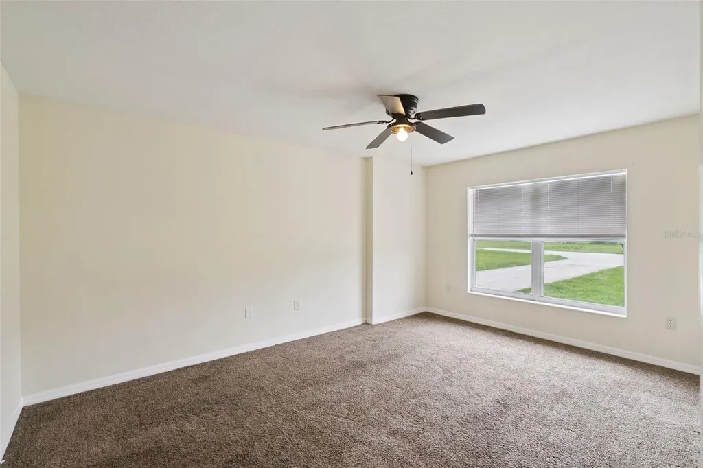 11726 Huggins Street Leesburg FL 34788