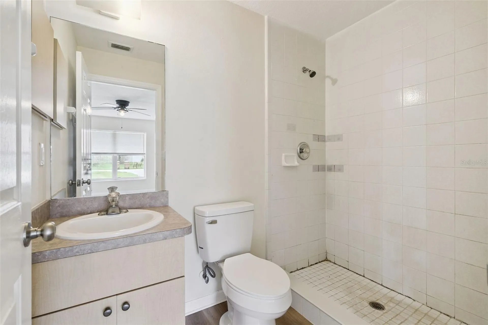 11726 Huggins Street Leesburg FL 34788