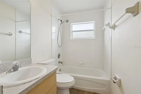11726 Huggins Street Leesburg FL 34788