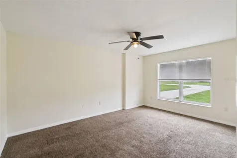11726 Huggins Street Leesburg FL 34788