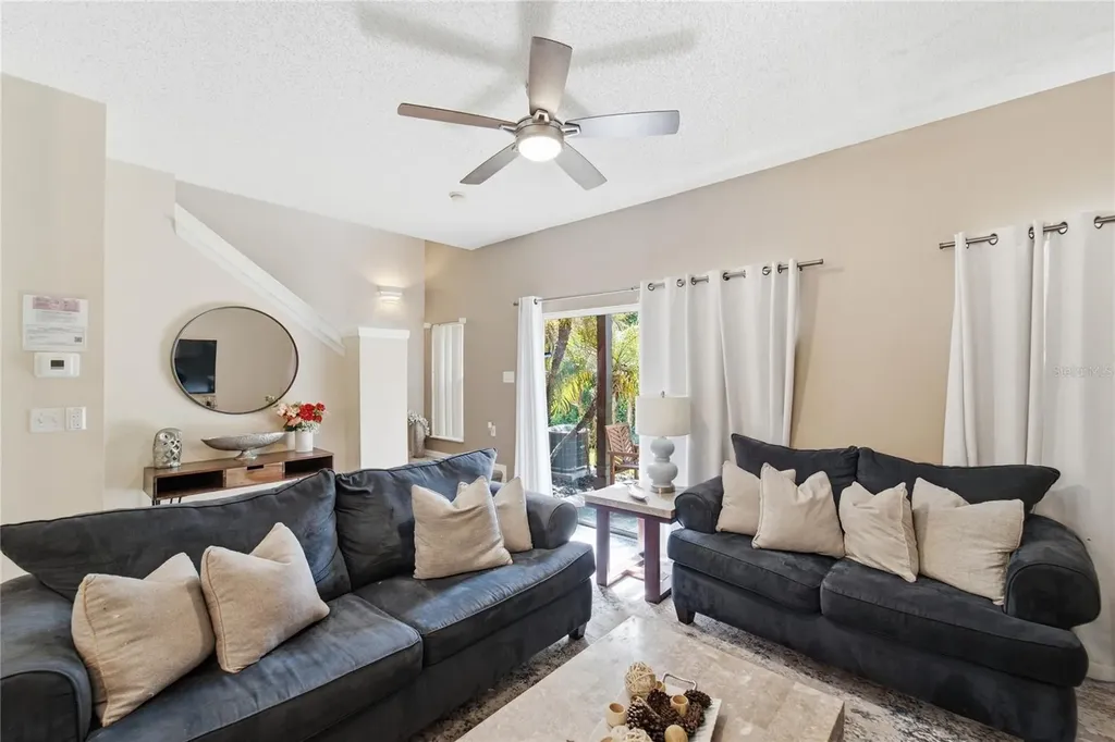 2743 Sun Key Place Kissimmee FL 34747