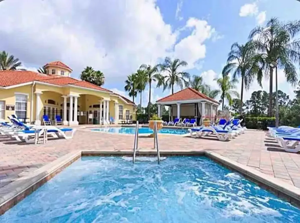 2743 Sun Key Place Kissimmee FL 34747
