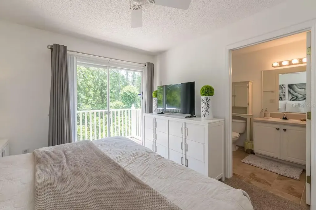 2743 Sun Key Place Kissimmee FL 34747