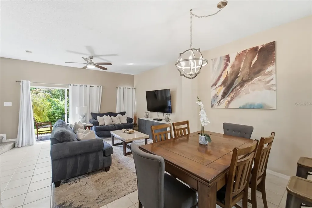 2743 Sun Key Place Kissimmee FL 34747