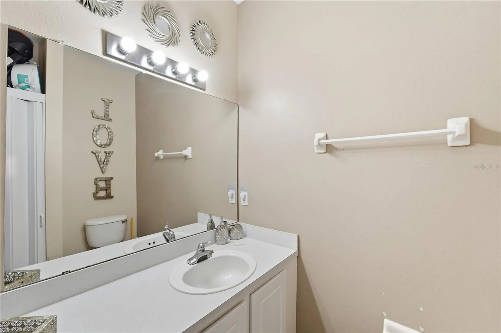 2743 Sun Key Place Kissimmee FL 34747