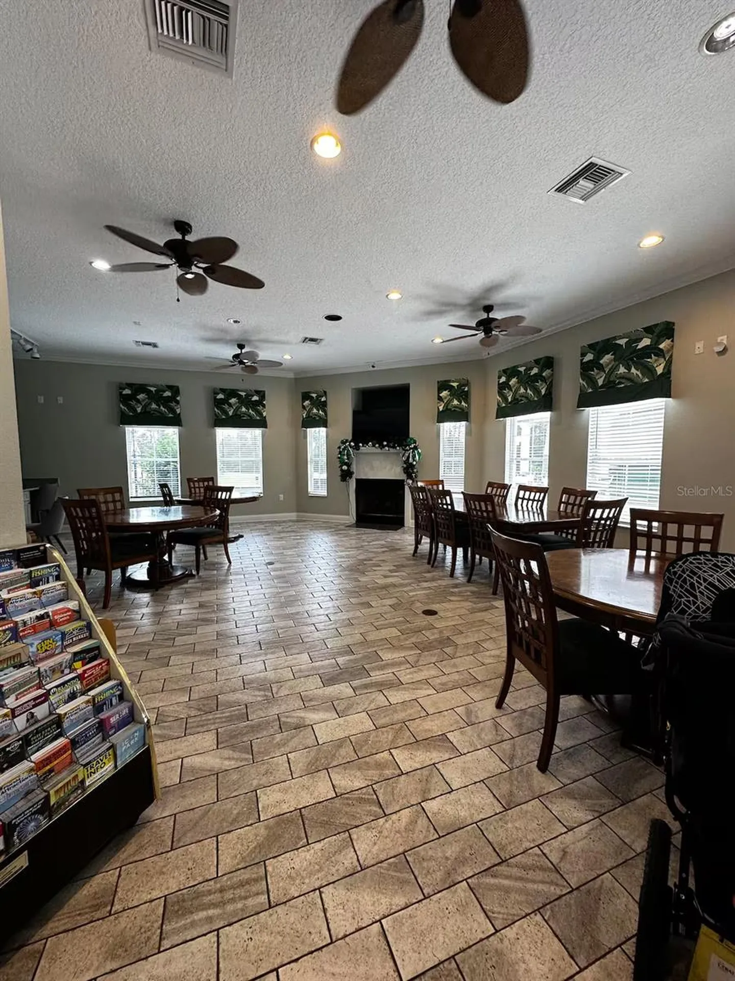 2743 Sun Key Place Kissimmee FL 34747