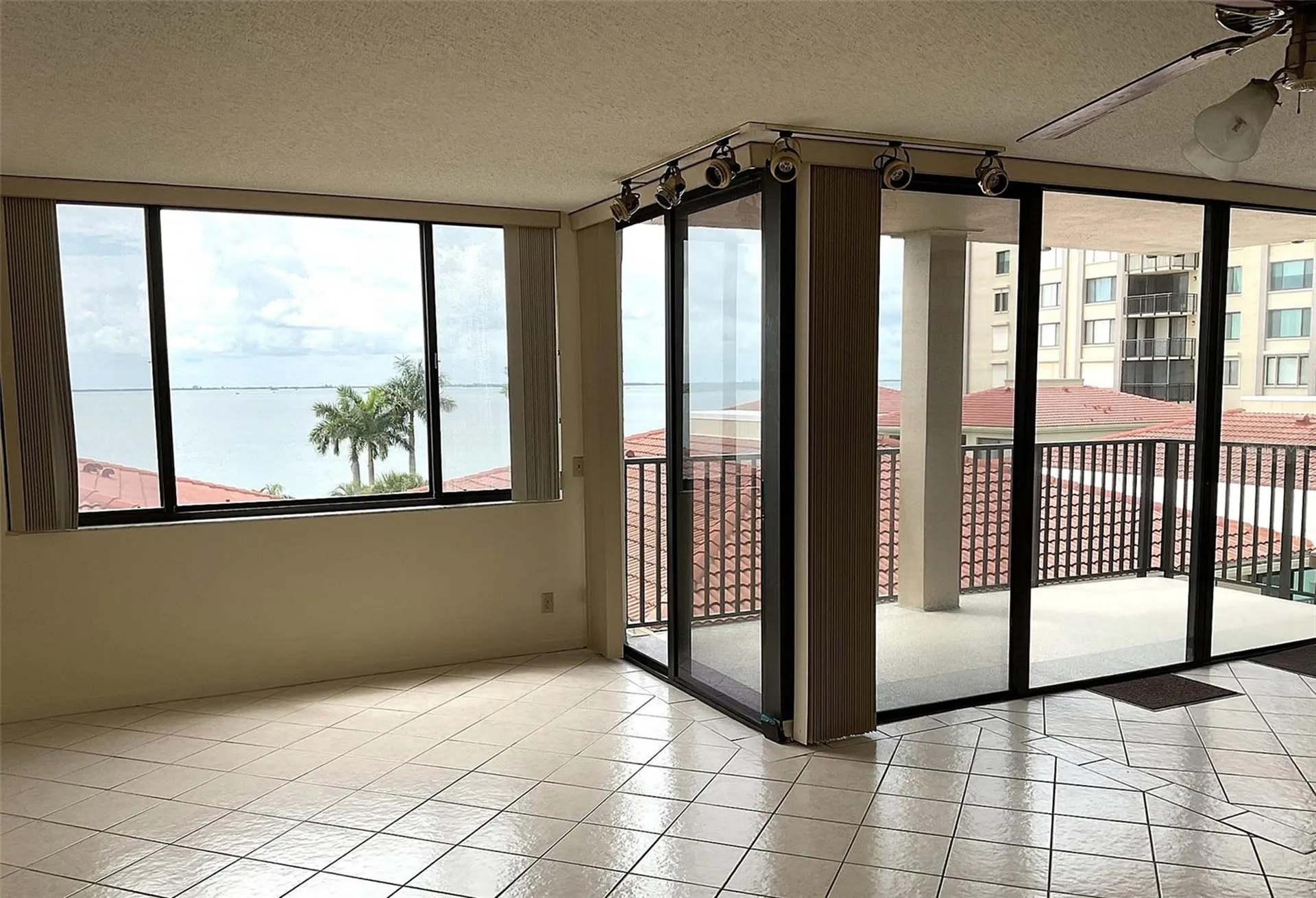 6322 Palma Del Mar Boulevard S St Petersburg FL 33715