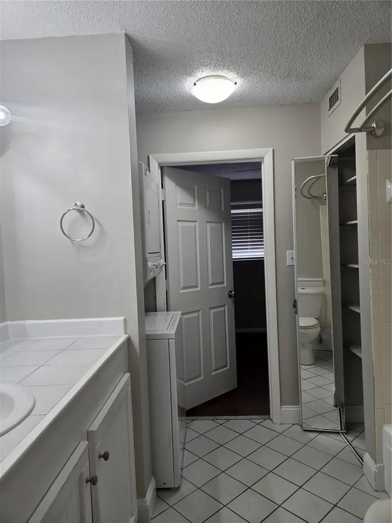 4503 NW 41st Place Gainesville FL 32606