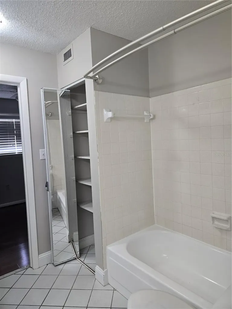 4503 NW 41st Place Gainesville FL 32606