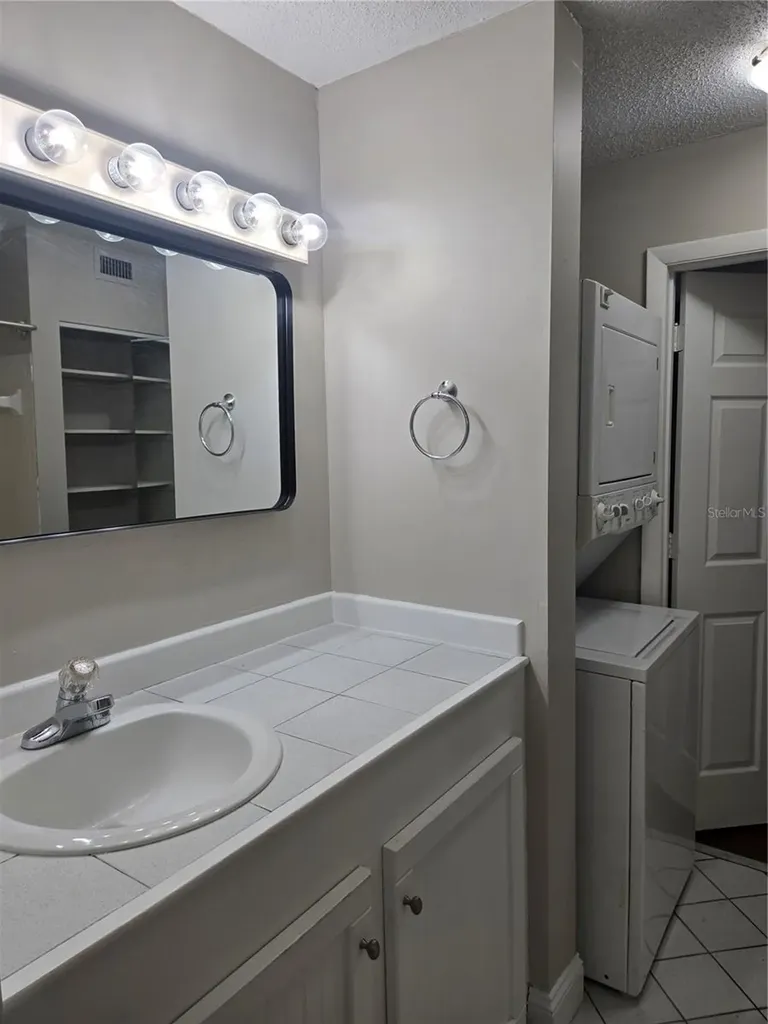 4503 NW 41st Place Gainesville FL 32606