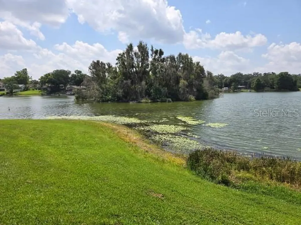 536 Orange Drive Altamonte Springs FL 32701
