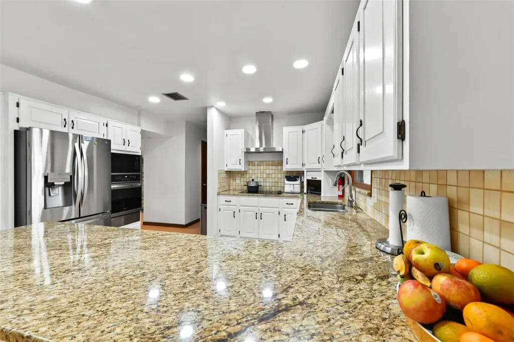 5750 Oak Hollow Lane Oviedo FL 32765