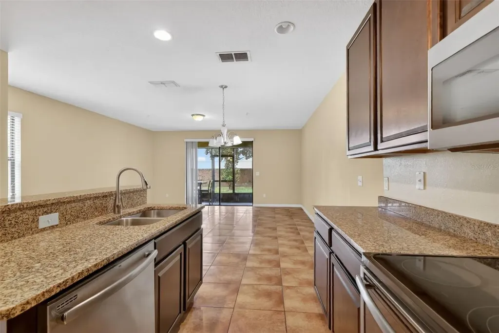 2299 Aloha Bay Court Ocoee FL 34761