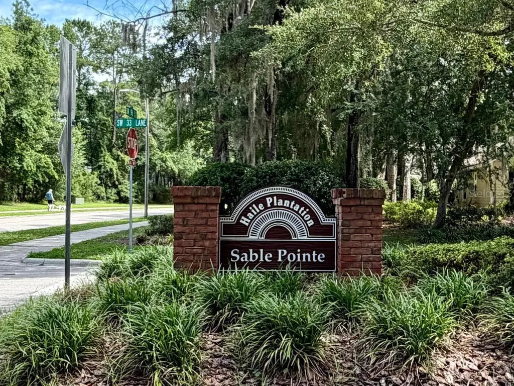 9710 SW 33rd Lane Gainesville FL 32608