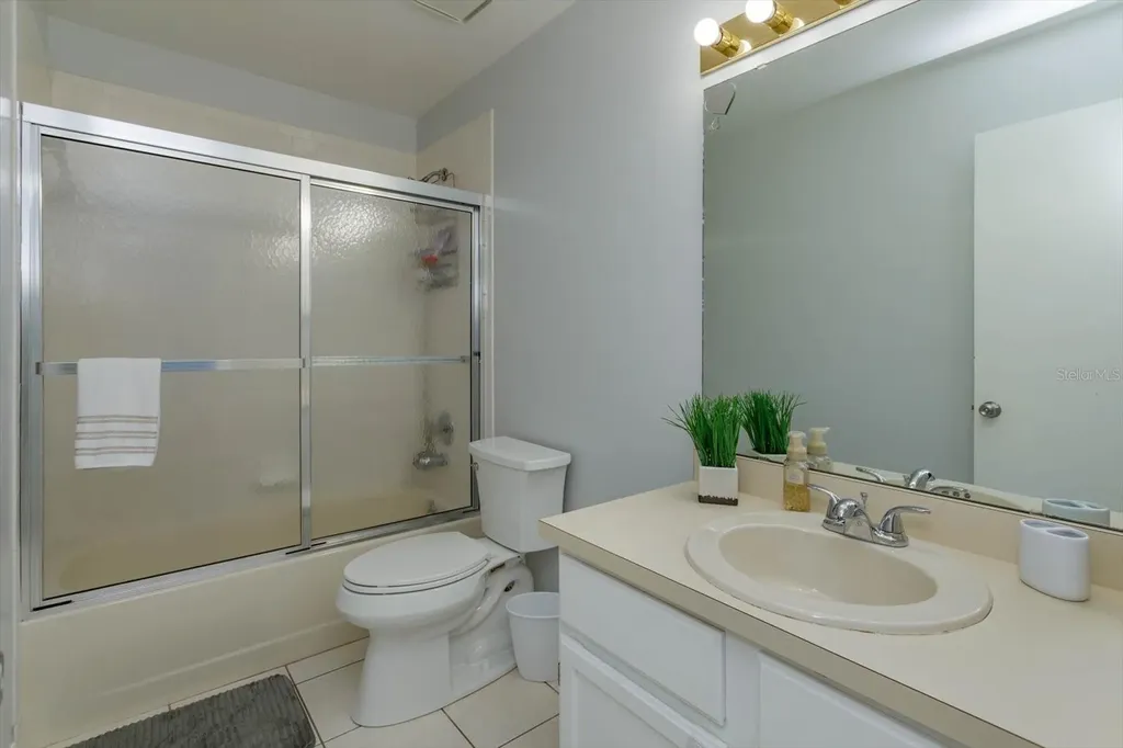 379 Division Street Clermont FL 34711