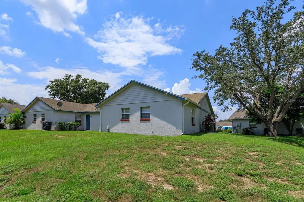 379 Division Street Clermont FL 34711