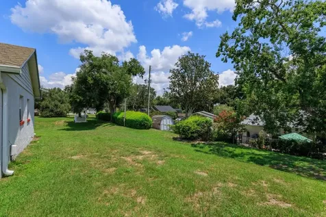 379 Division Street Clermont FL 34711