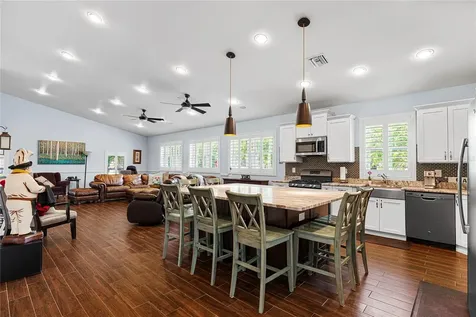 3628 S Renellie Drive Tampa FL 33629