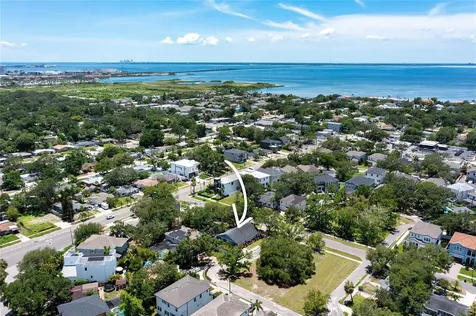 3628 S Renellie Drive Tampa FL 33629