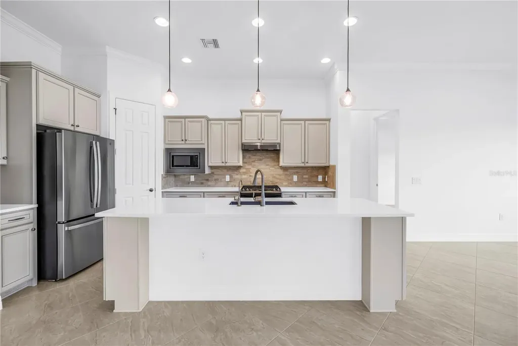 5987 Snowy Egret Drive Sarasota FL 34238