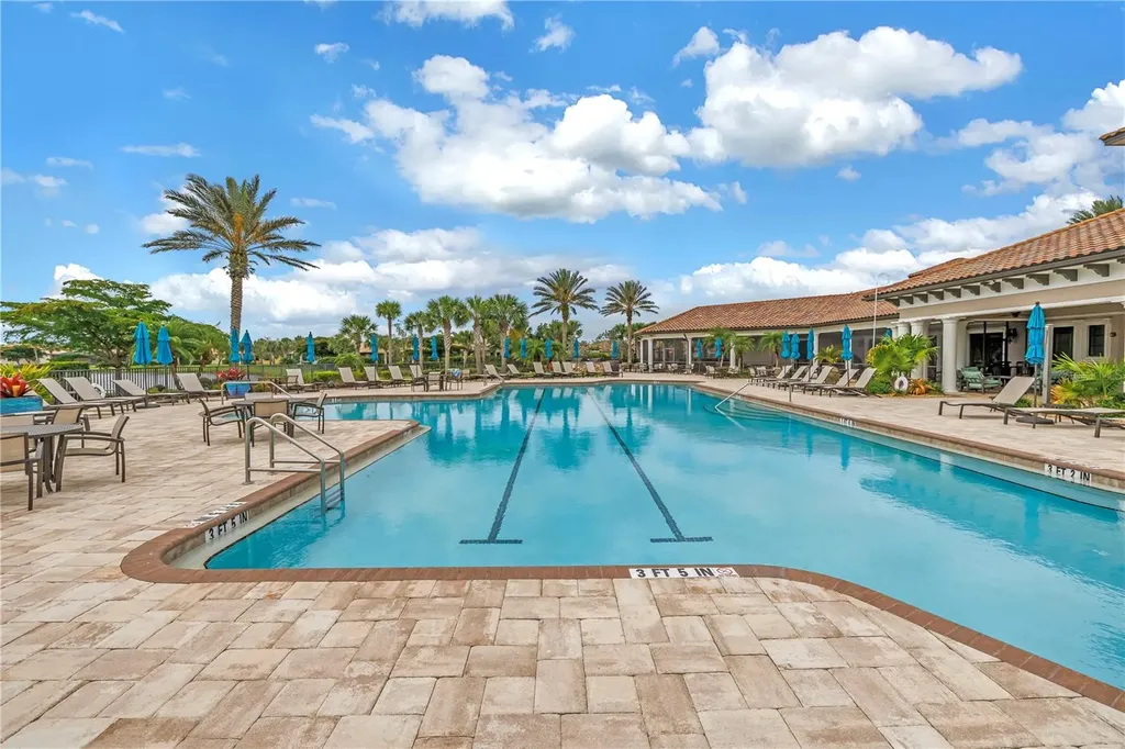 5987 Snowy Egret Drive Sarasota FL 34238