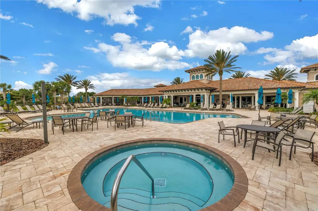 5987 Snowy Egret Drive Sarasota FL 34238