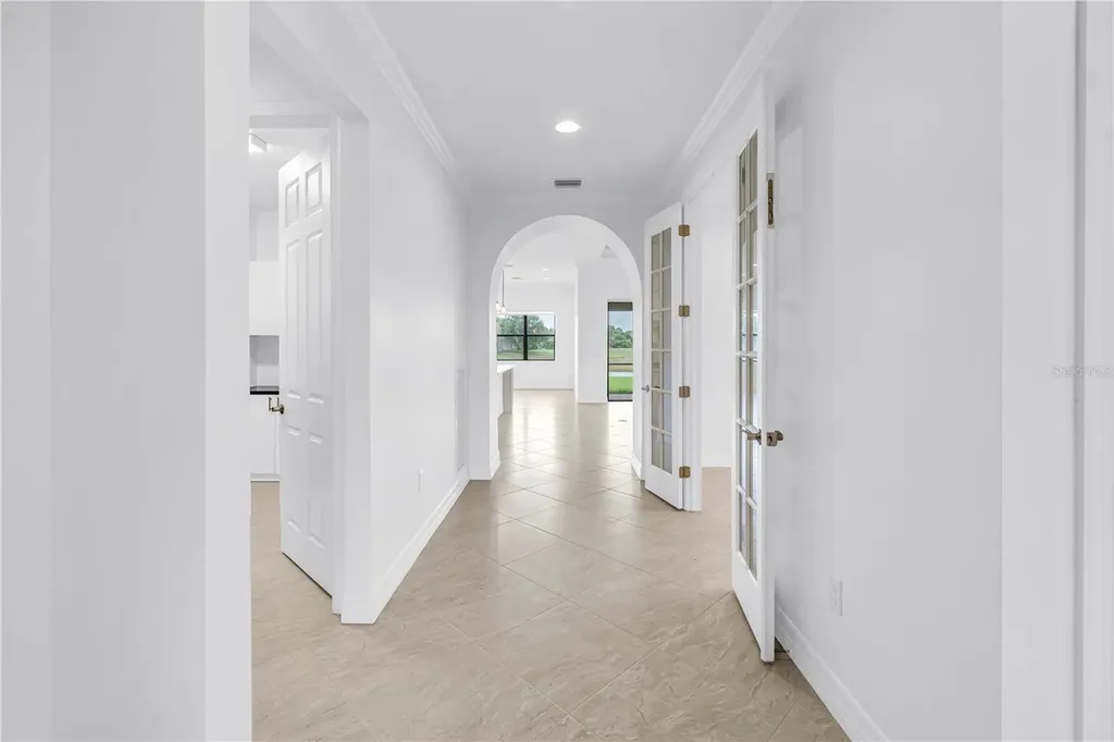 5987 Snowy Egret Drive Sarasota FL 34238