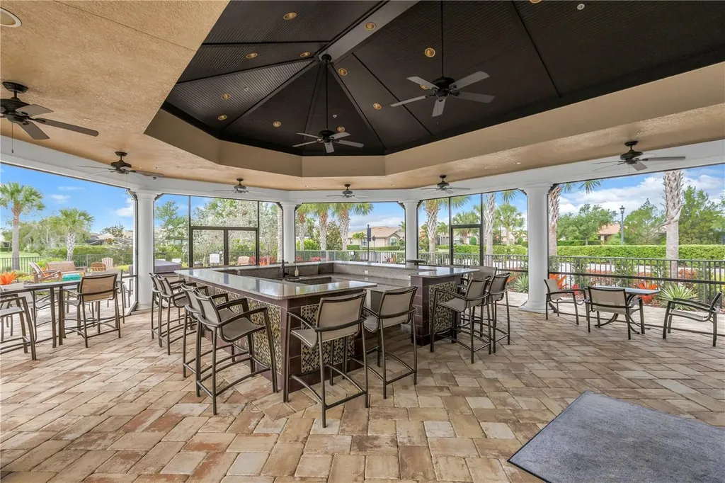 5987 Snowy Egret Drive Sarasota FL 34238