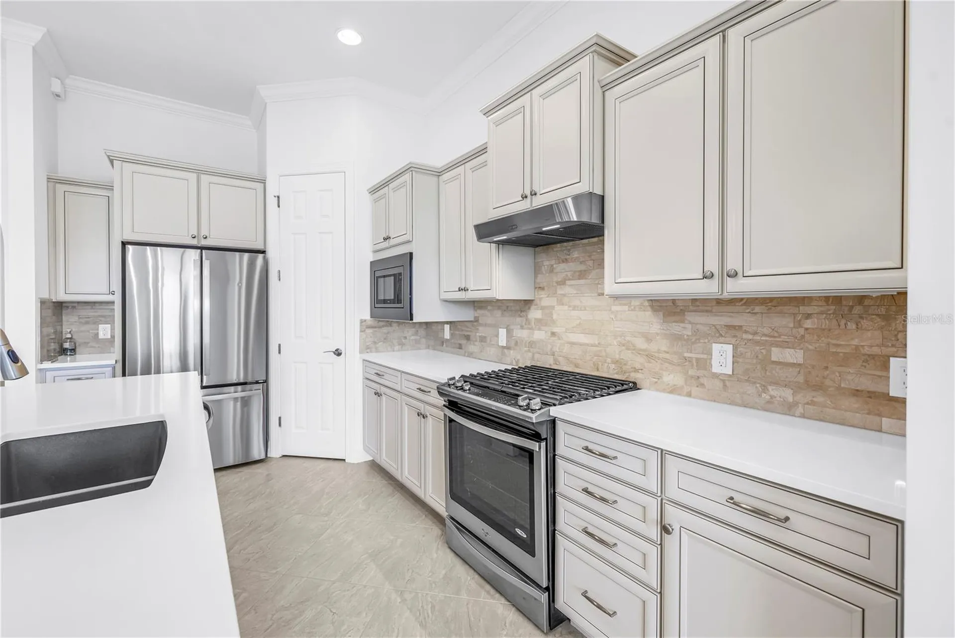 5987 Snowy Egret Drive Sarasota FL 34238
