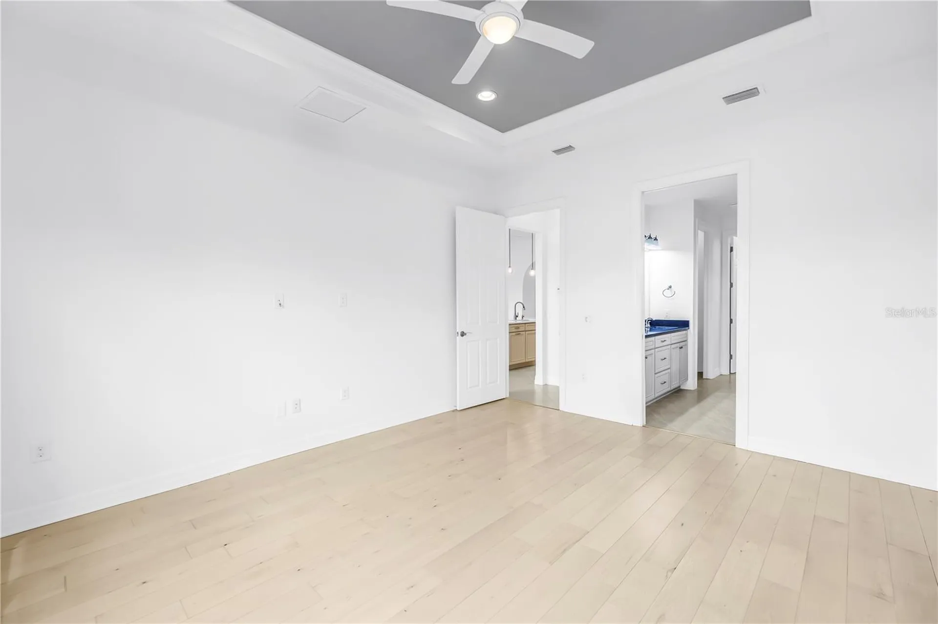 5987 Snowy Egret Drive Sarasota FL 34238