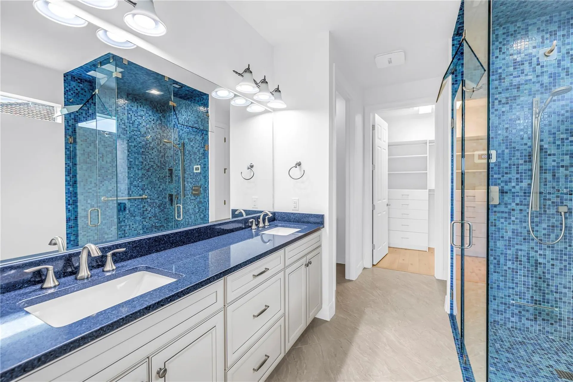 5987 Snowy Egret Drive Sarasota FL 34238