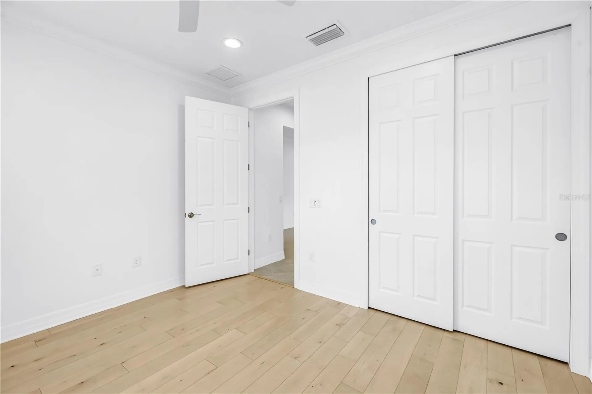 5987 Snowy Egret Drive Sarasota FL 34238