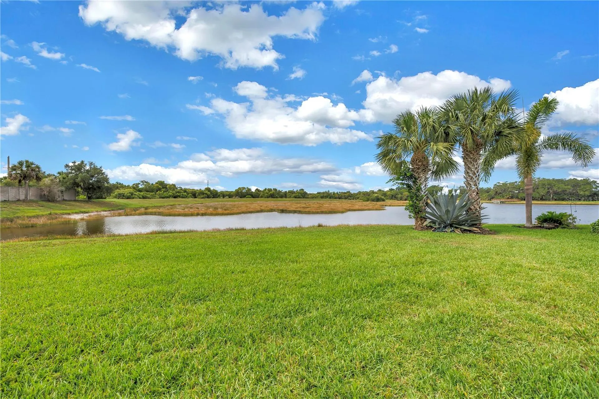 5987 Snowy Egret Drive Sarasota FL 34238