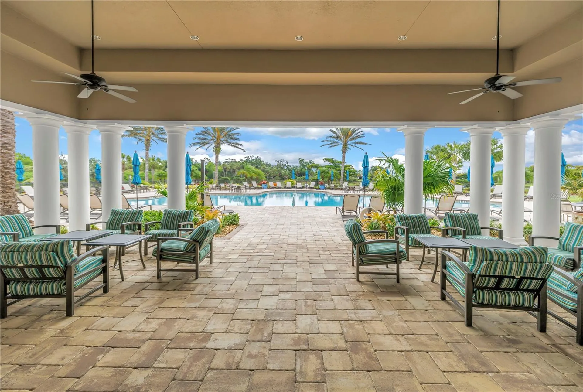 5987 Snowy Egret Drive Sarasota FL 34238